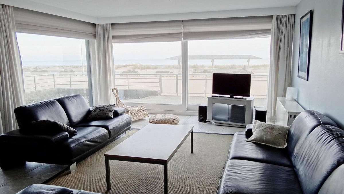 Nieuwpoort-aan-Zee Apartment | Apartment in Nieuwpoort by the Beach