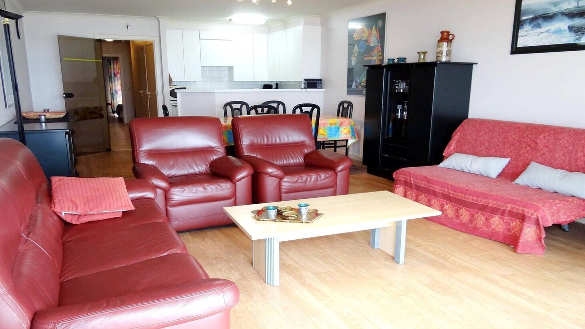 Nieuwpoort-aan-Zee Apartment | Apartment in Nieuwpoort near Sandy Beaches