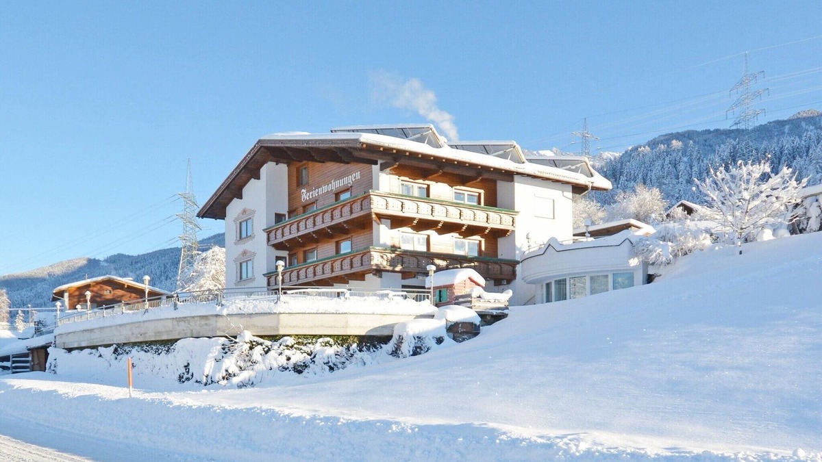 Arzl im Piztal Apartment | Apartment in Pitztal with Mountain Views