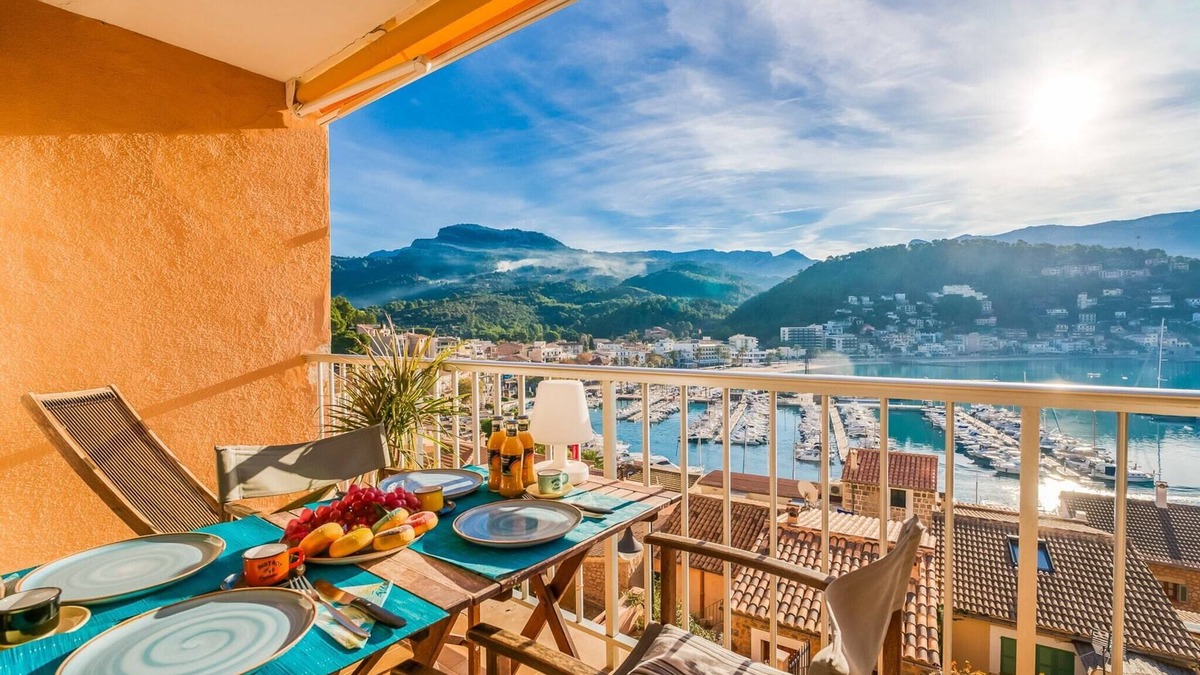 Puerto de Soller Apartment | Apartment in Port Soller with Stunning Sea Views