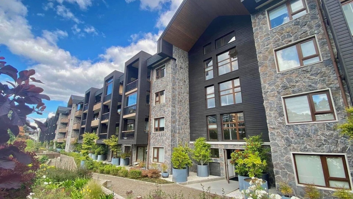Puerto Varas Apartment | Apartment in Puerto Varas, steps from the lake.