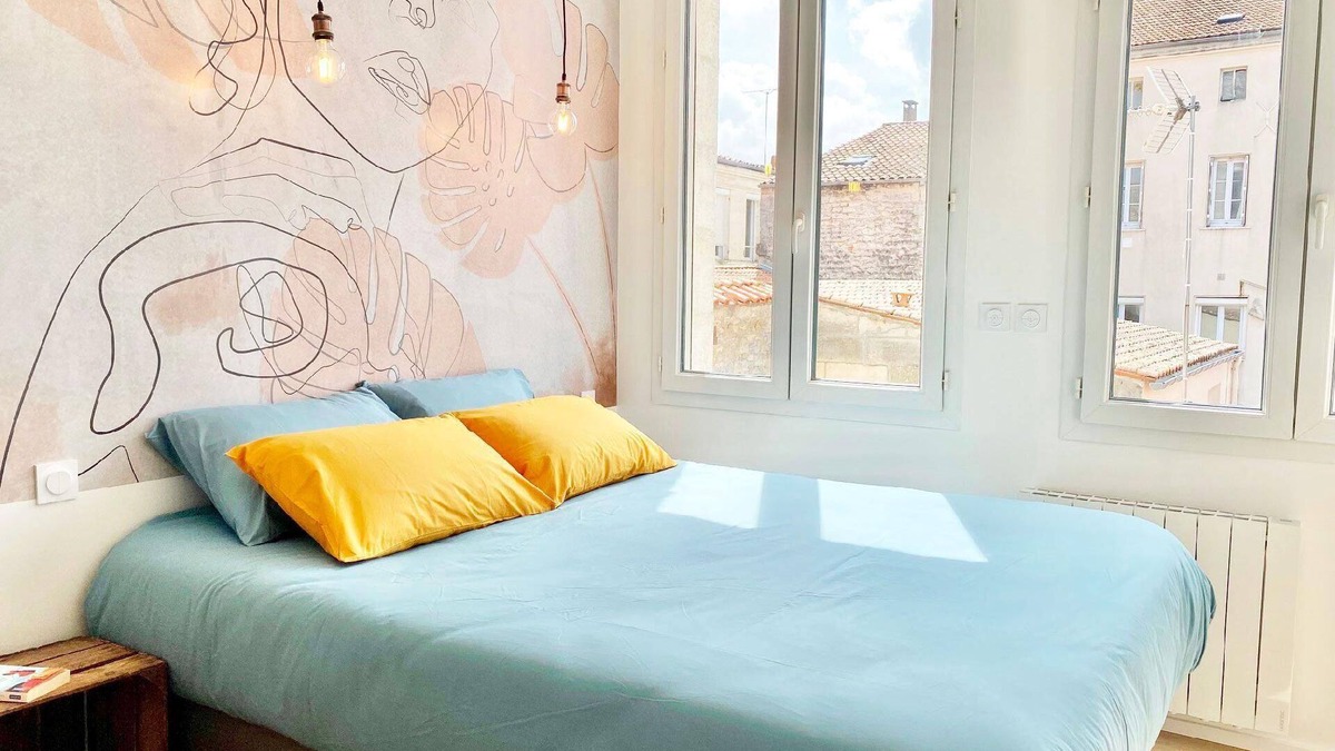 Rochefort Apartment | Apartment in Rochefort with Garden and Terrace