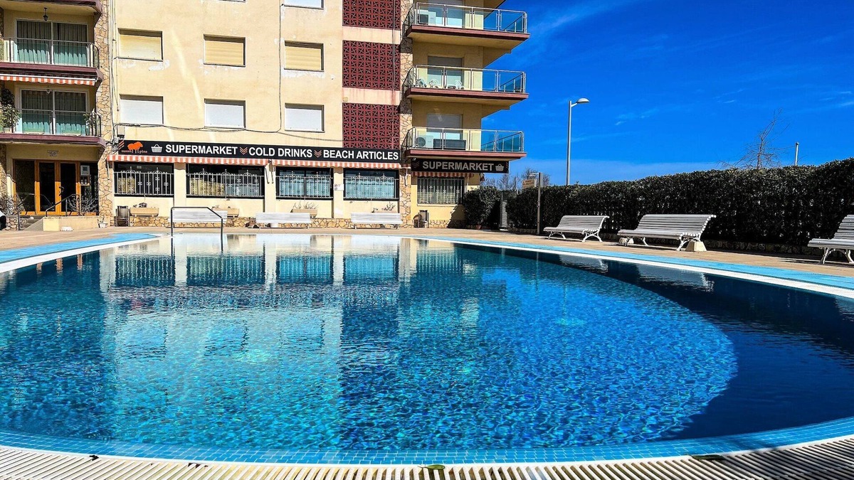 Santa Susanna Apartment | Apartment in Santa Susanna by the Beach