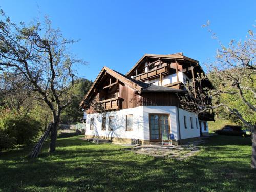 Matschiedl Apartment | Apartment in St Stefan near Nassfeld Ski Area