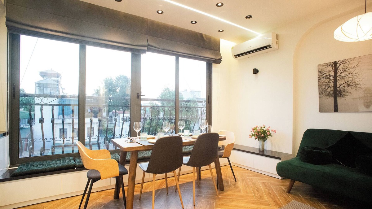 Hoan Kiem Apartment | Apartment in the center of old Hanoi!