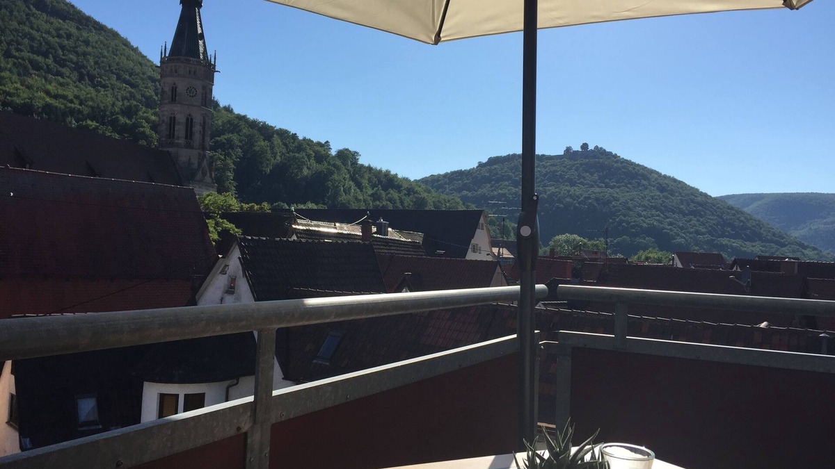 Bad Urach Apartment | Apartment in the heart of the historic old town, roof terrace to the courtyard, great view