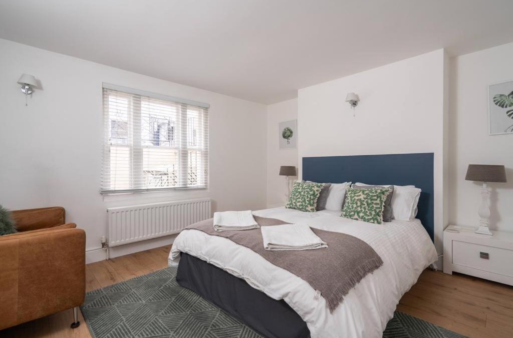 Cheltenham Apartment | Apartment in the heart of Cheltenham