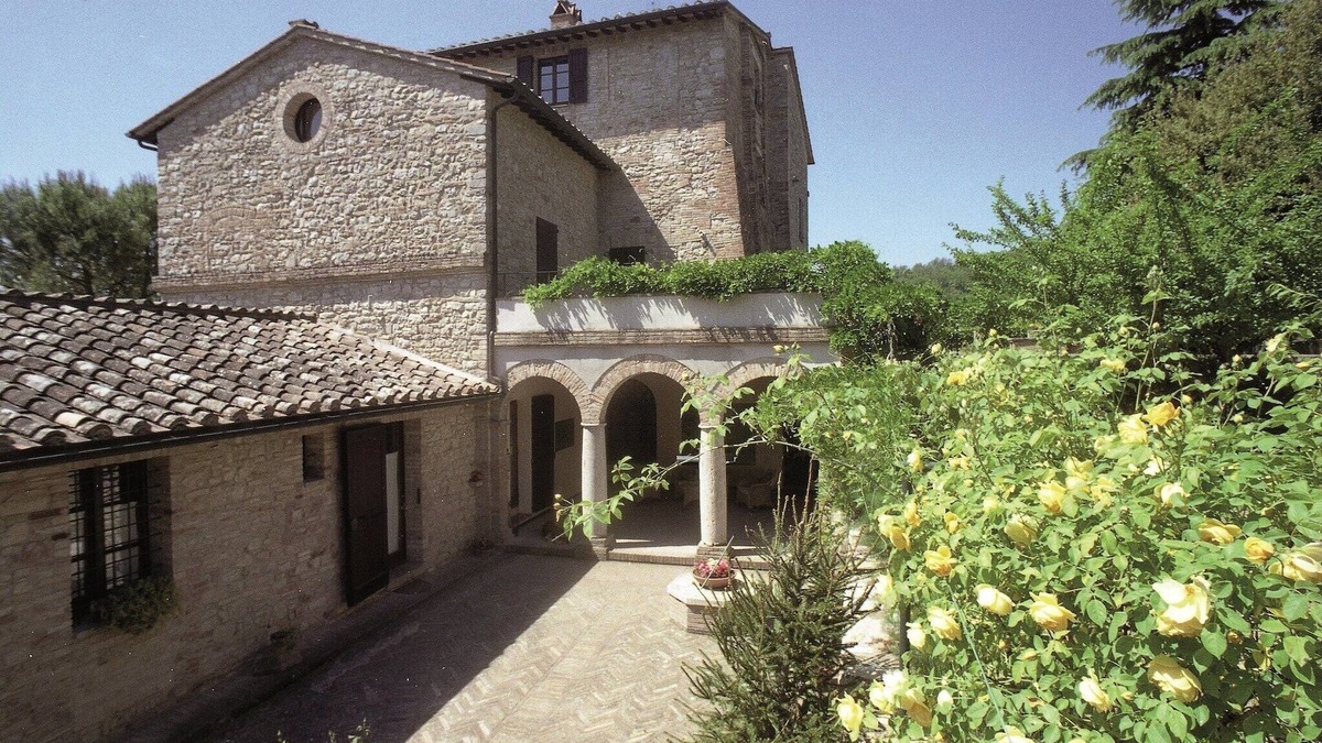 Collesanto Apartment | Apartment in Umbria with shared pool