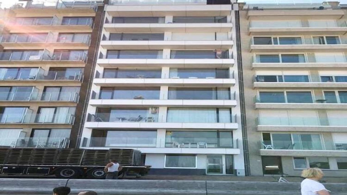 Wenduine Apartment | Apartment in Wenduine with Sea Views