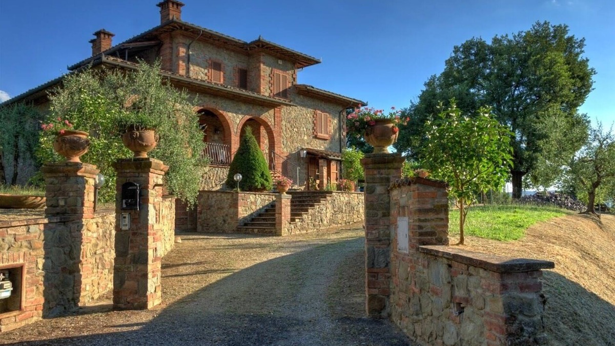 Lucignano Villa | Apartment inside the Villa di Dariio