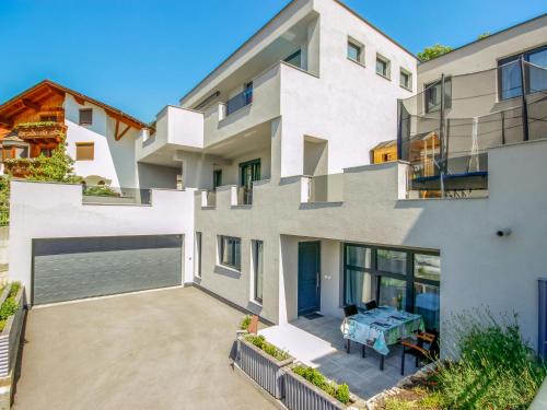 Fliess Apartment | Apartment IsiLiving by Interhome