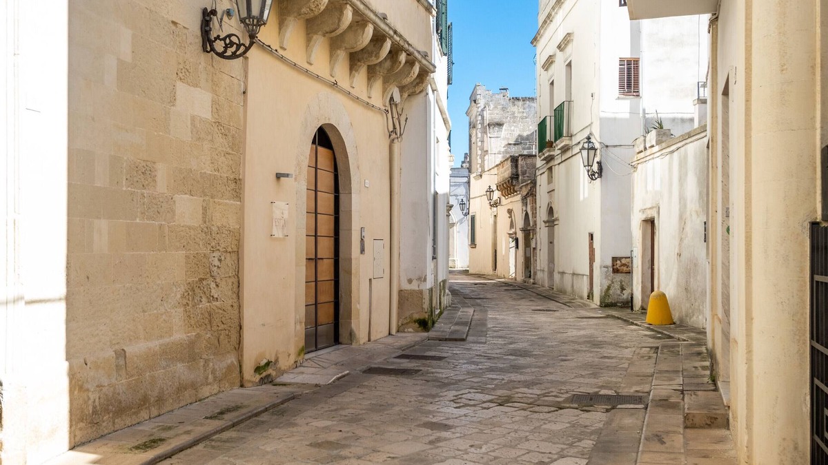 Centro Storico Apartment | Apartment 'Naka' with Air Conditioning