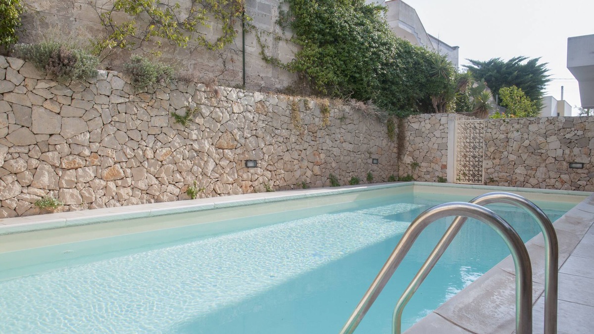 Santa Maria al Bagno Apartment | Apartment With Pool And Panoramic Terrace