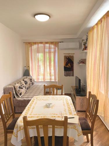Perast Apartment | Apartment Jadran