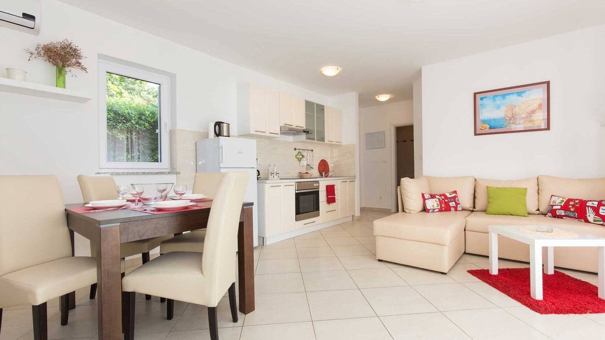 Cizici Apartment | Apartment Josip 1 with Terrace