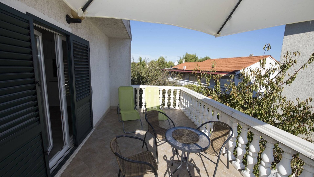 Slatine Apartment | Apartment Jure (39901-A1) - Slatine (Ciovo)