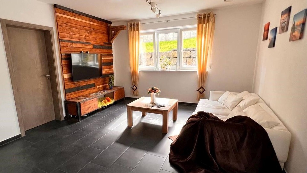 Uhldingen-Muehlhofen Apartment | Apartment 'Krenz' with Private Terrace and Wi-Fi