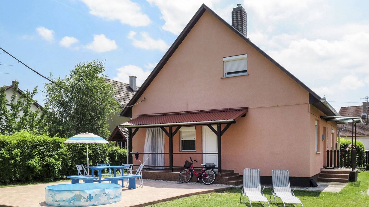 Balatonkeresztur Apartment | Apartment Keszeg by Interhome