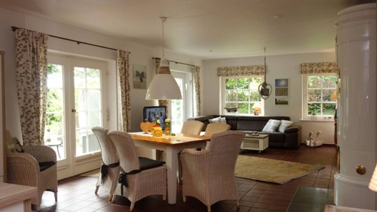 Oldsum Apartment | Apartment Klantem EG - Pure idyll and very quiet!