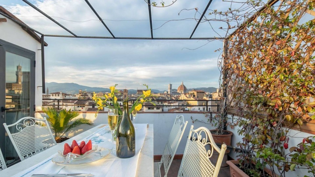 Oltrarno Villa | Apartment Krumkiri - Two Bedroom Villa, Sleeps 4