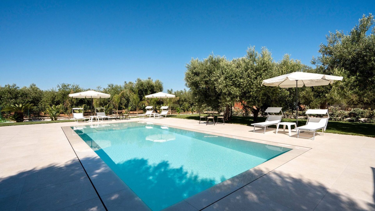 L'Assunta Apartment | Apartment 'L'Aia - 5' with Shared Pool, Wi-Fi and Air Conditioning