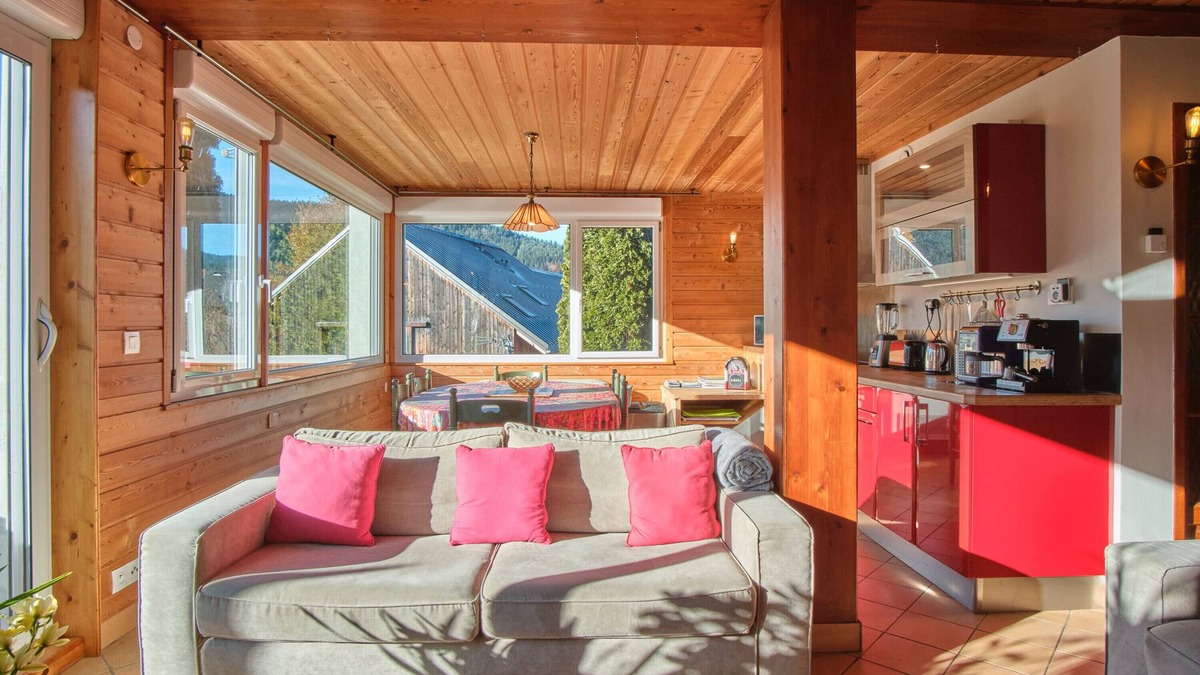 Villard-de-Lans Apartment | Apartment 'La Croix Du Sud' with Mountain View, Private Terrace and Wi-Fi