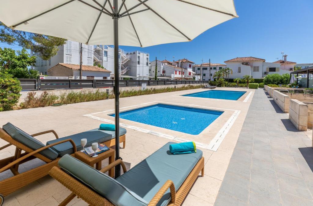 Puerto de Pollensa Apartment | Apartment La Nau - Fantastic Apartment with hot tub and pool, just steps away from beach
