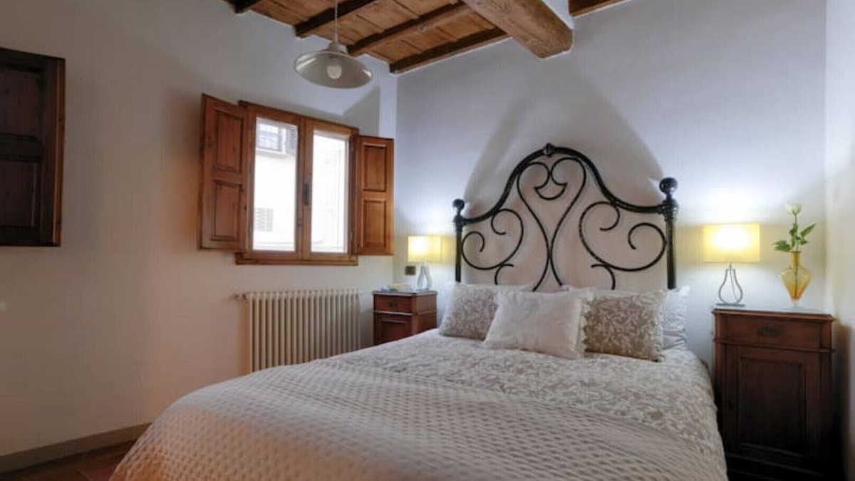 Oltrarno Apartment | Apartment LaCosta near Ponte Vecchio
