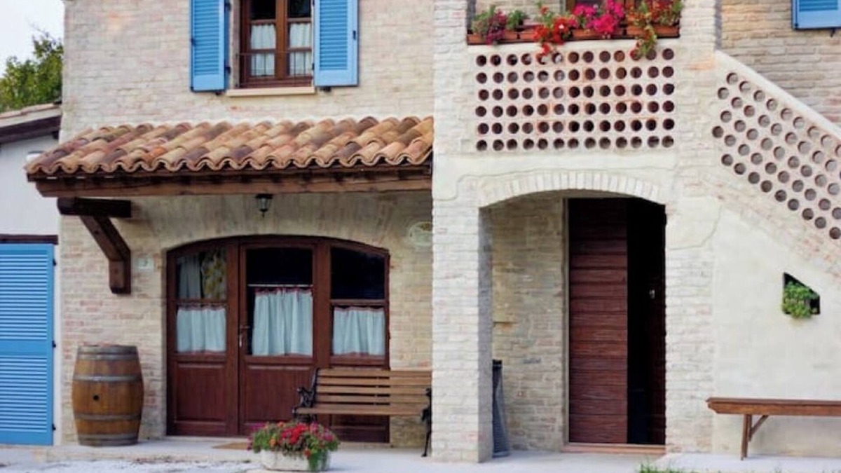 Mondavio House | Apartment "Le Rose" - Agriturismo Borgo la Rovere