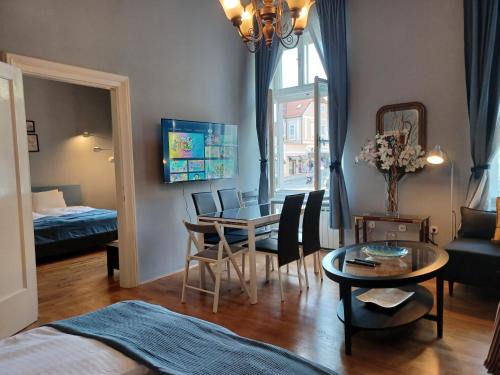 Donji Grad Apartment | Apartment Leda
