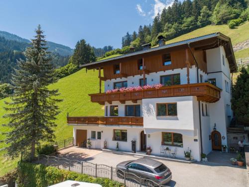 Schwendau Apartment | Apartment Leonie