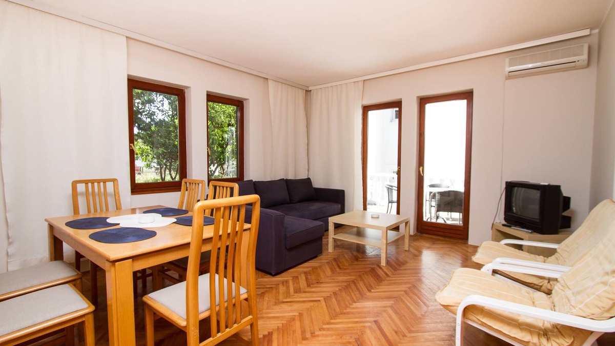 Petrovac Apartment | Apartment Lily ,Perfect Family Place