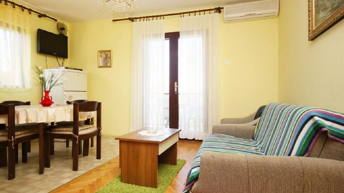 Loviste Apartment | Apartment Ljube (102801-A2) - Loviste