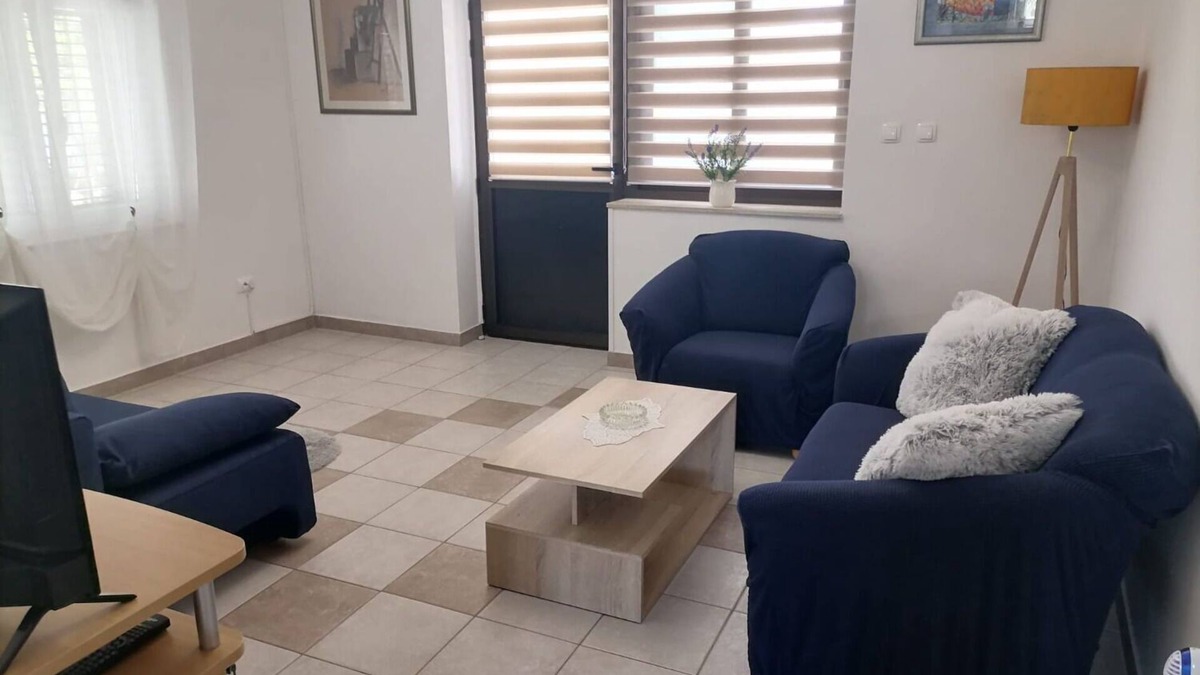 Loviste Apartment | Apartment Ljube (102801-A3) - Loviste