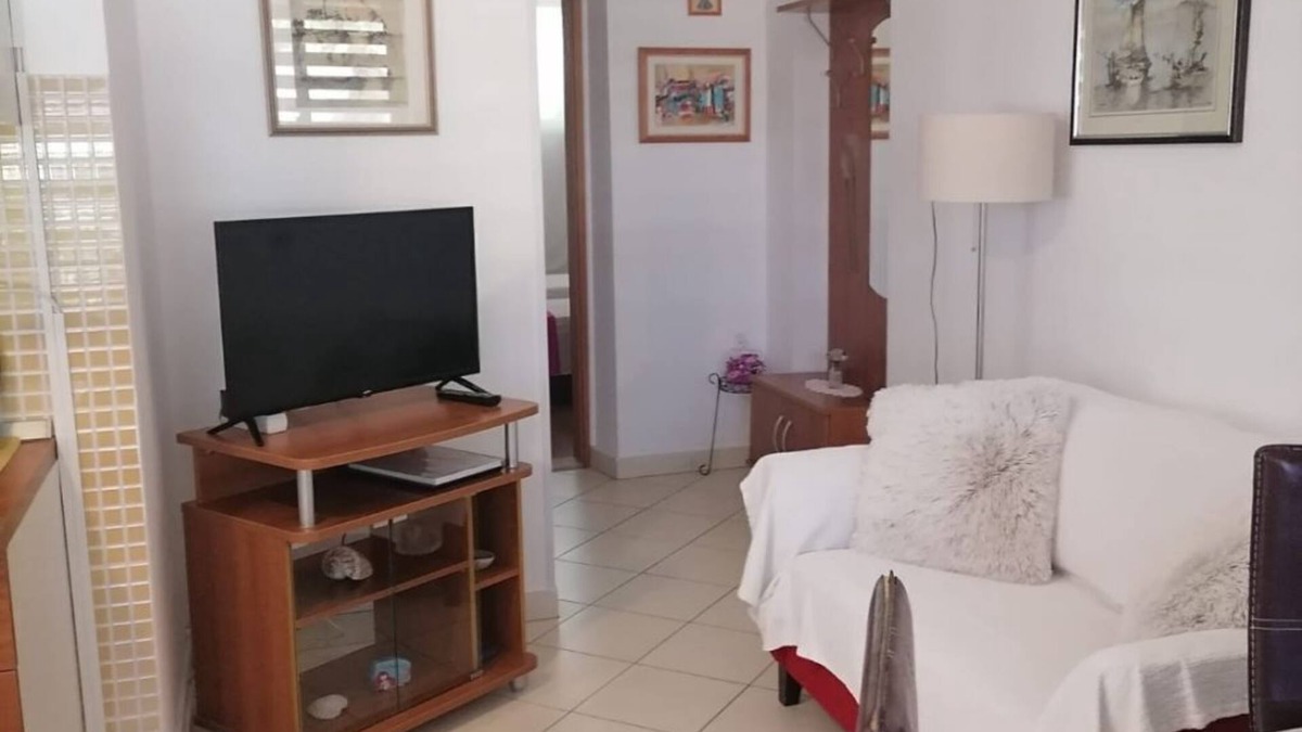 Loviste Apartment | Apartment Ljube (102801-A4) - Loviste