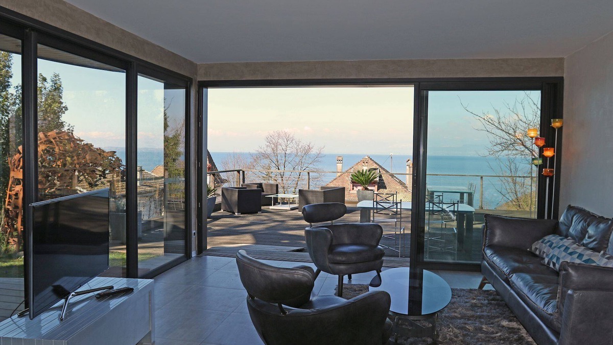 Thonon-les-Bains Apartment | Apartment located in a pastoral setting with wonderful views of Lake Geneva