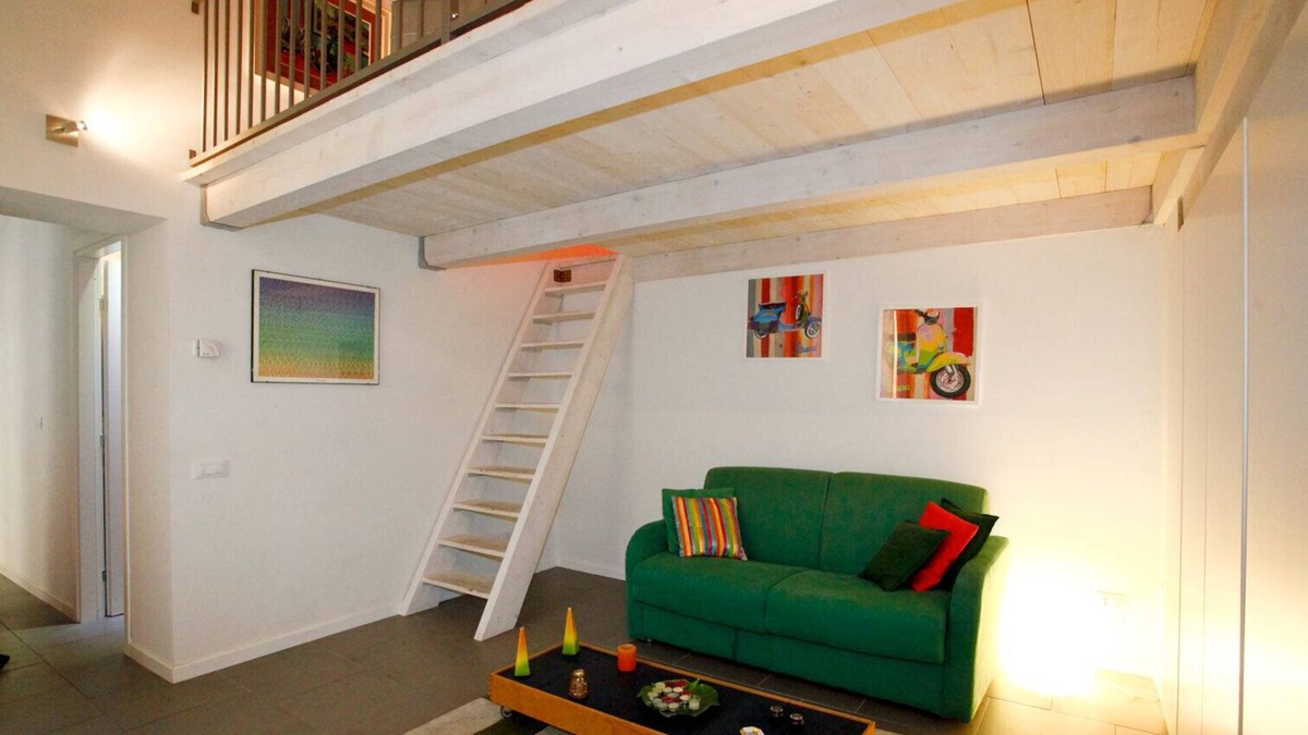 Sallustiano Apartment | Apartment "Loft near Trevi Fountain" with Balcony & Wi-Fi