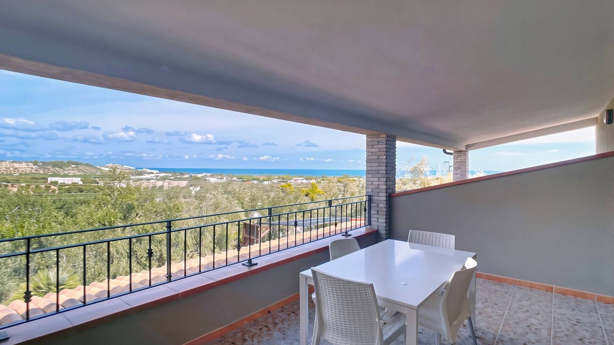 Chiesiola Apartment | Apartment 'Mapa - Sorba' with Sea View, Wi-Fi and Air Conditioning