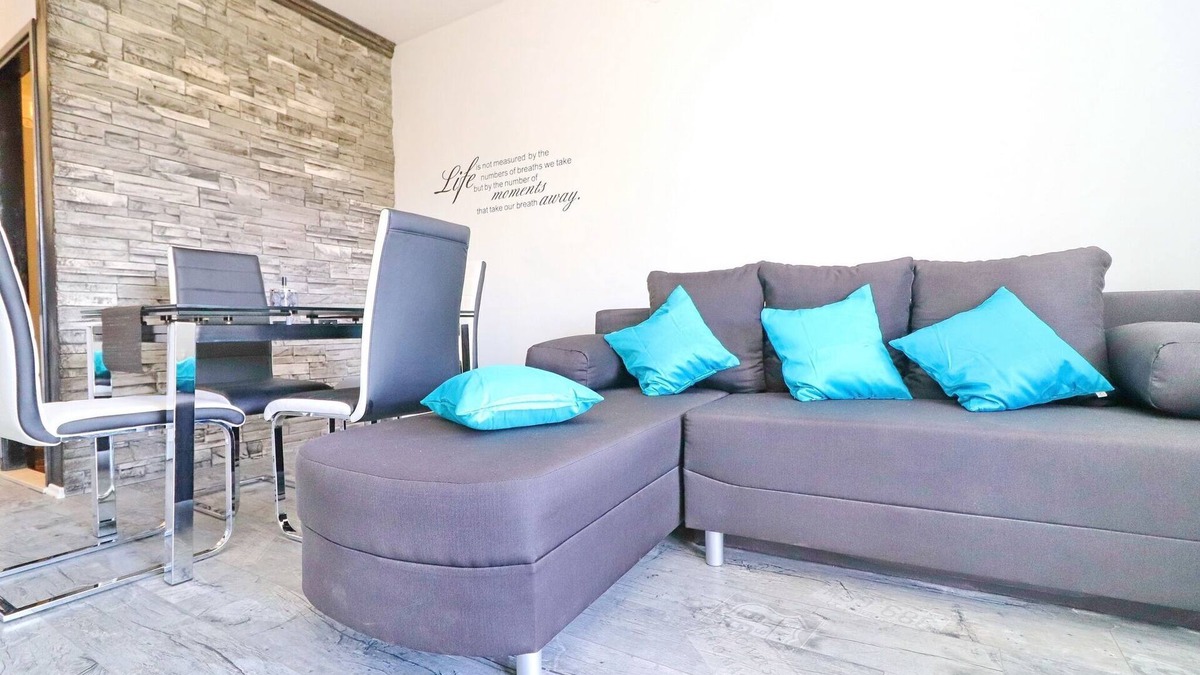 Prizba Apartment | Apartment Marjana Prizba with terrace