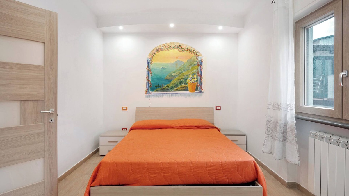 San Lazzaro Apartment | Apartment 'Martina' with Mountain View, Wi-Fi and Air Conditioning