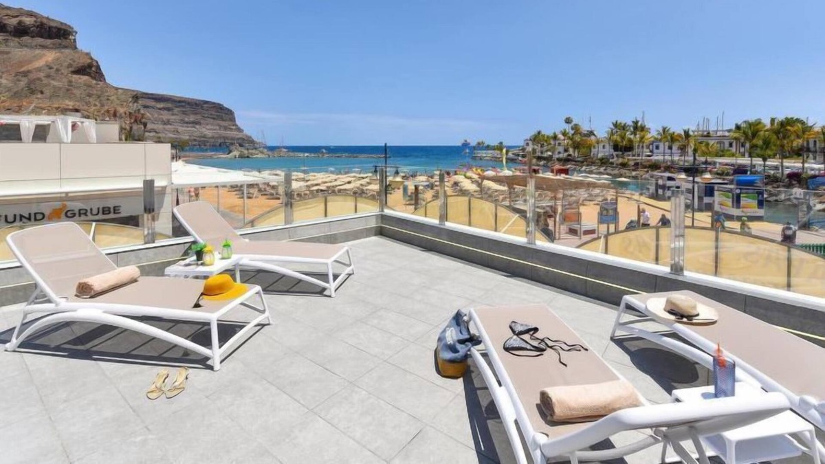 Playa de Mogan Apartment | Apartment Mogan Beachfront V in Mogan - 6 persons, 3 bedrooms