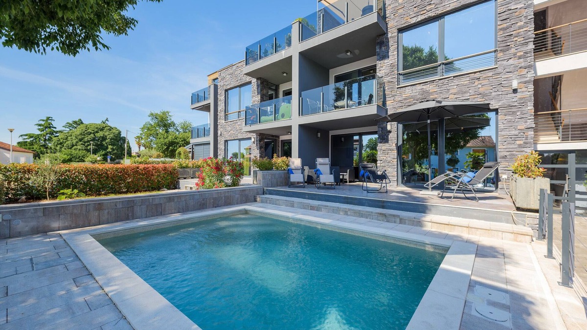 Kukci Apartment | Apartment Monika with private pool in Porec