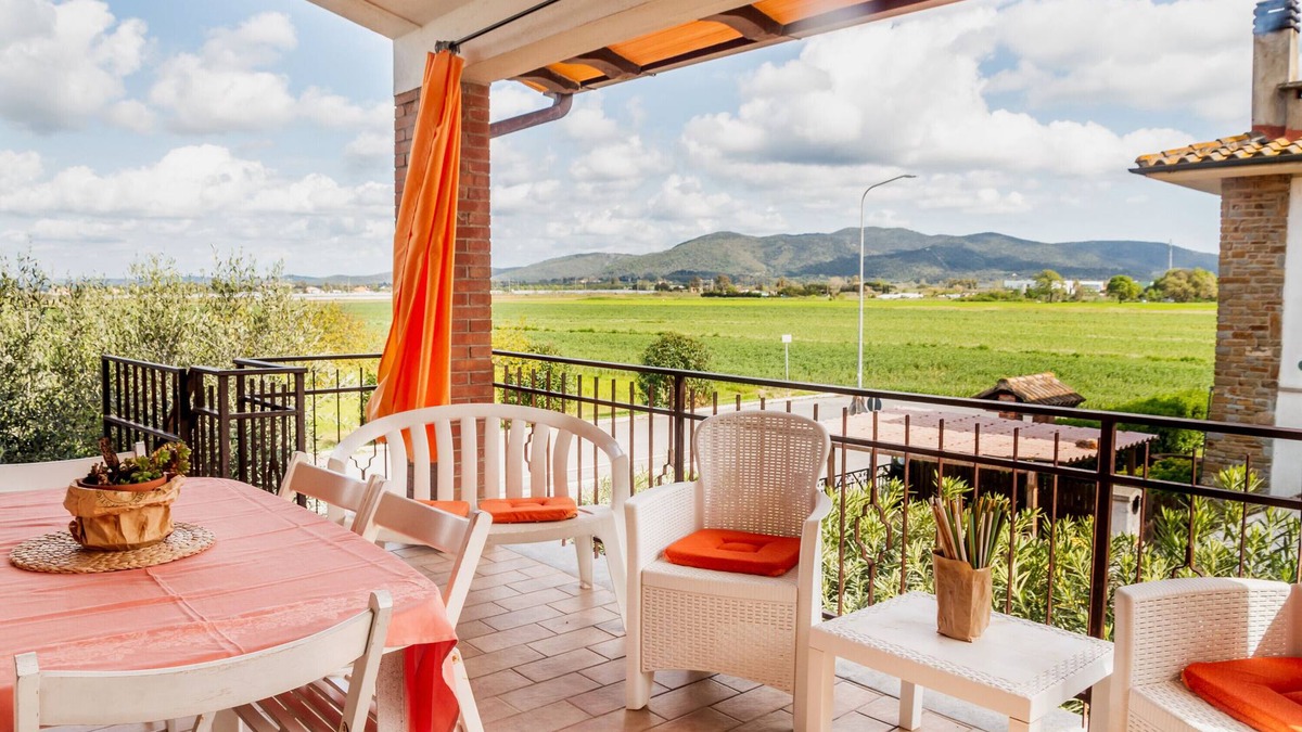 Orbetello Apartment | Apartment 'Mora' with Private Terrace