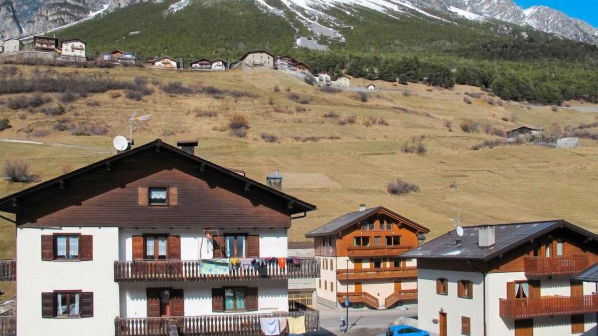 Valdidentro Apartment | Apartment Mountain Home in Bormio - 10 persons, 3 bedrooms
