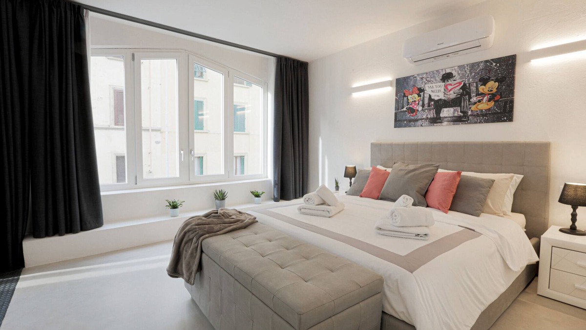 San Jacopino Apartment | Apartment 'My Loft Firenze Lux' with Wi-Fi and Air Conditioning