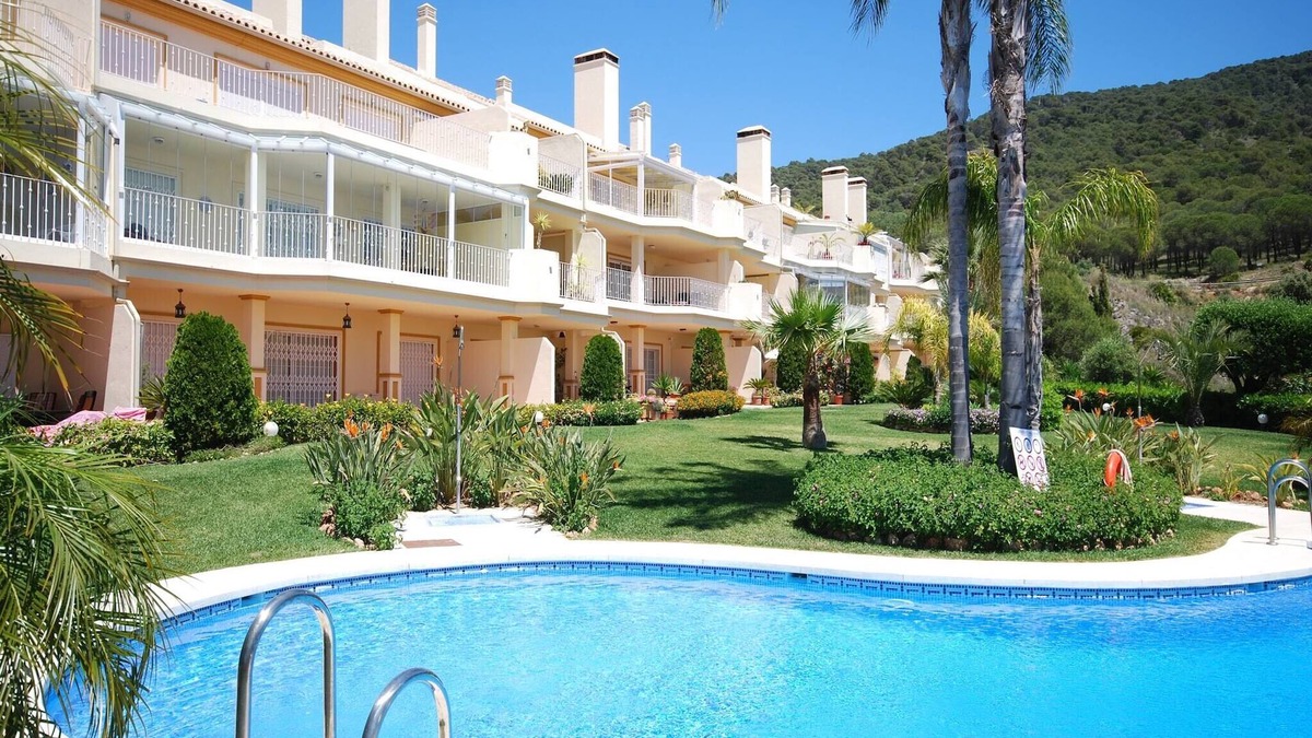 Alhaurin el Grande Apartment | Apartment Near Beaches