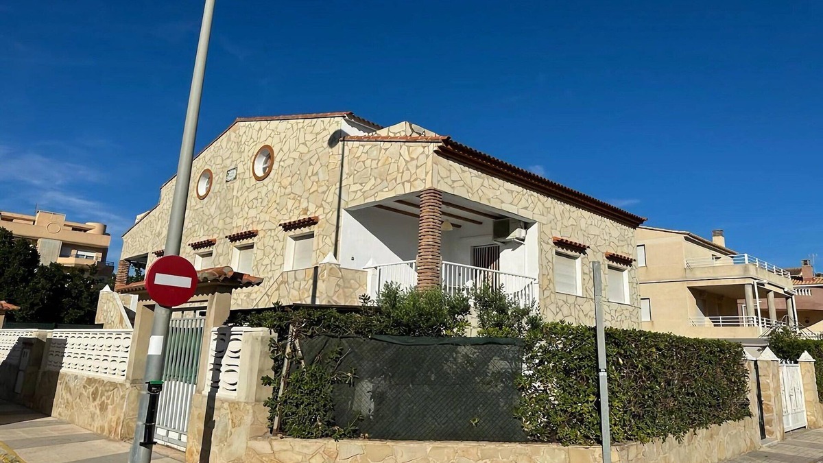 Oliva Apartment | Apartment near beach and town center