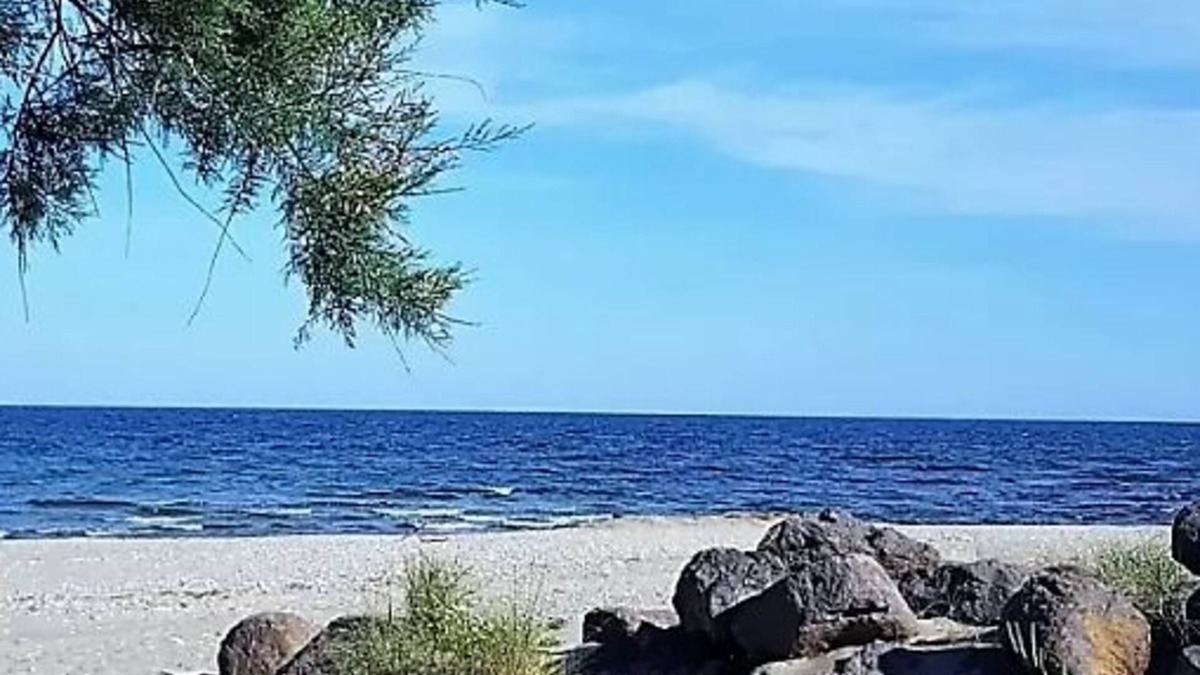 Cap d'Agde Apartment | Apartment near naturist village-parking-terrace not overlooked