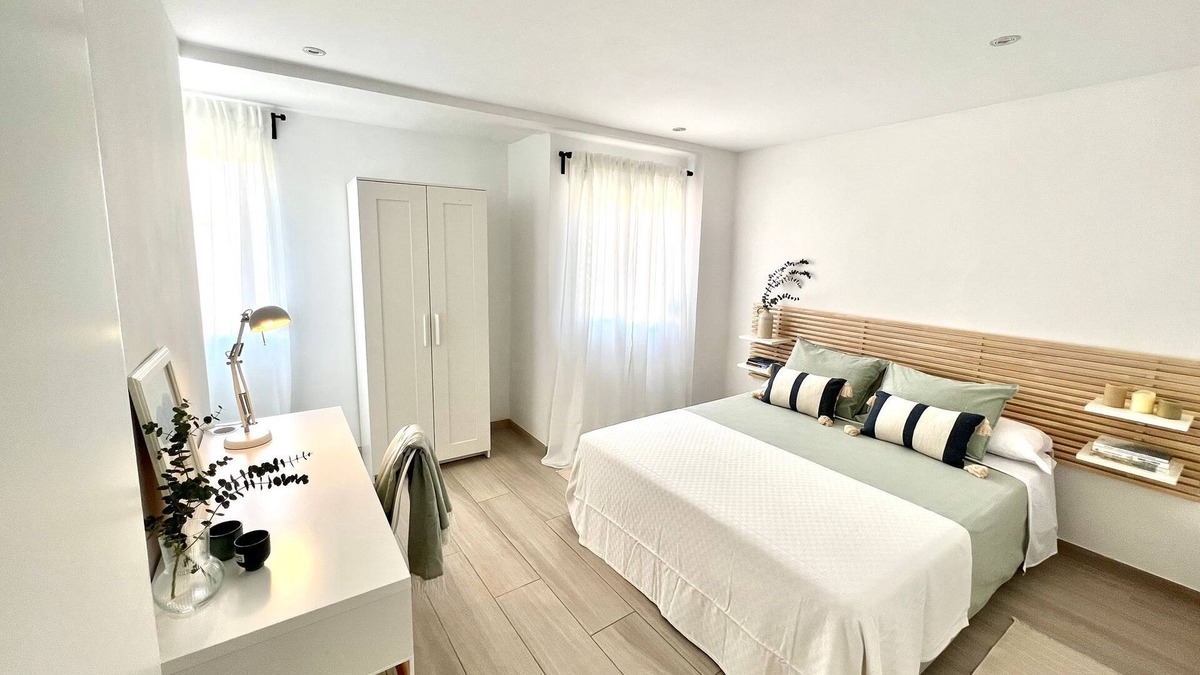 La Carrasca Apartment | Apartment near the beach in the cabin