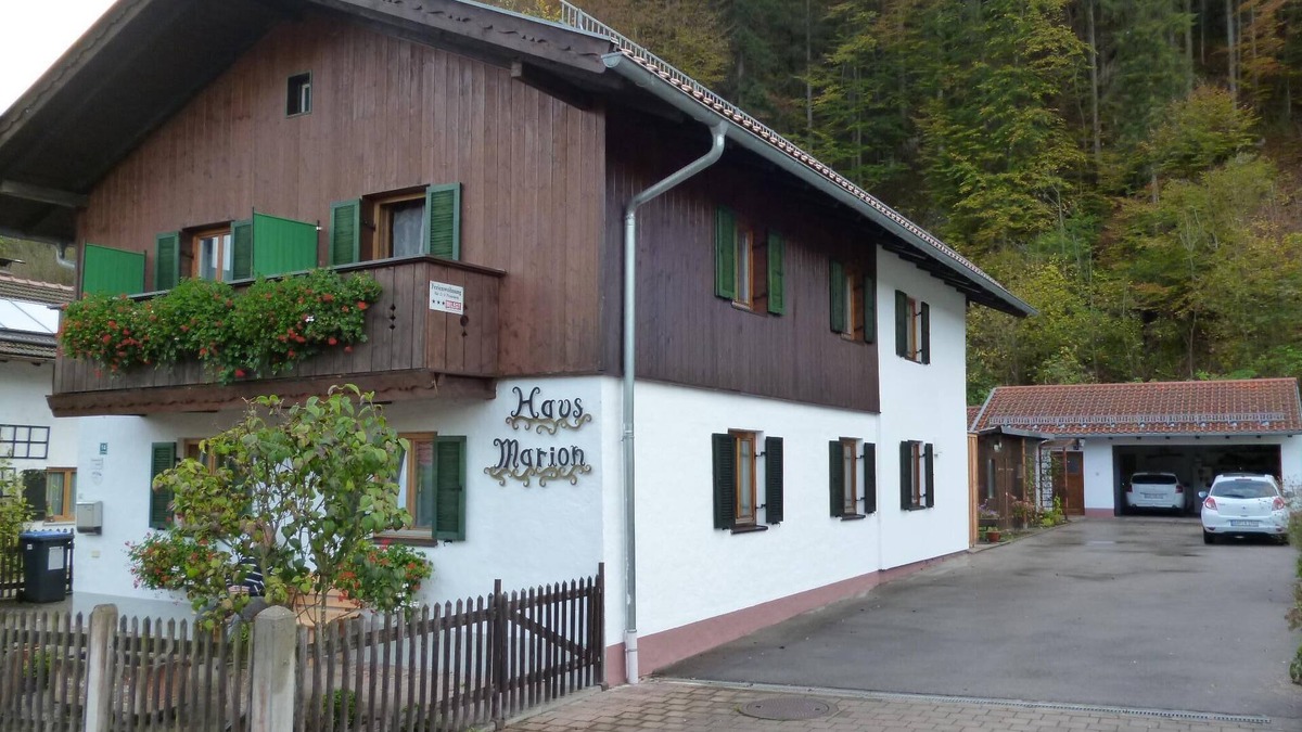Hammersbach Apartment | Apartment near the forest